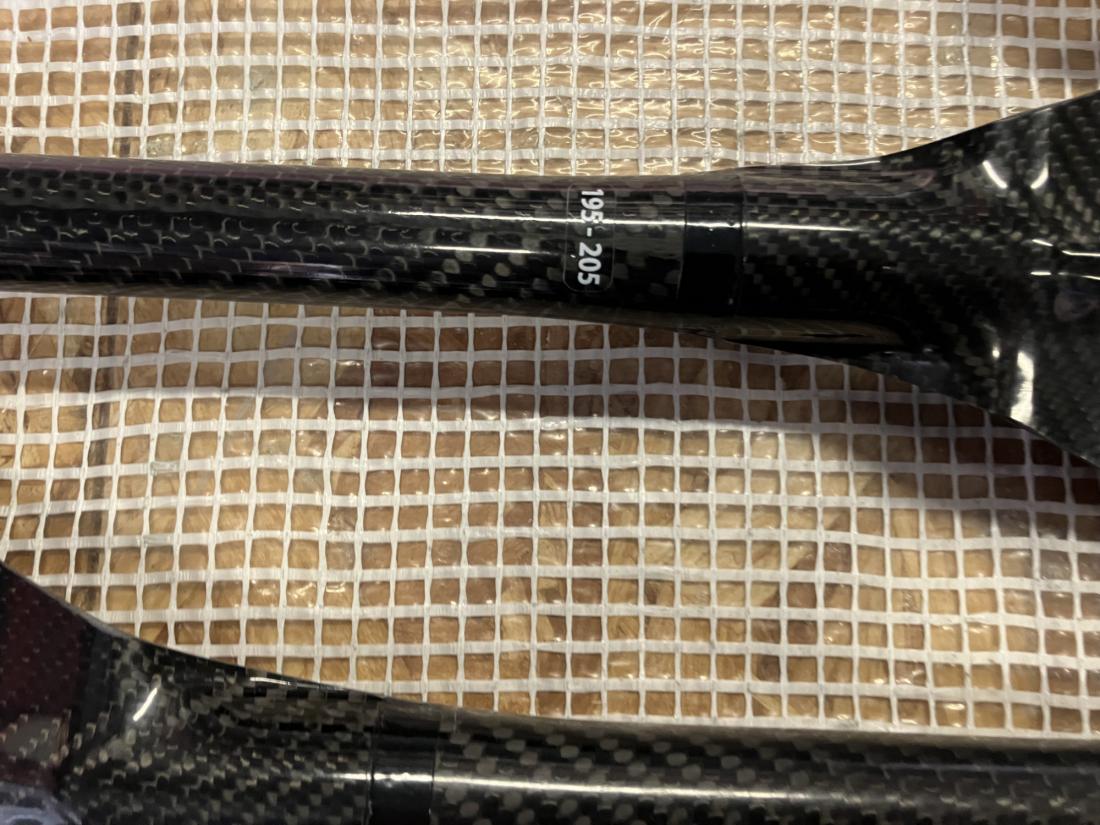 Wild Carbone Ajustabe